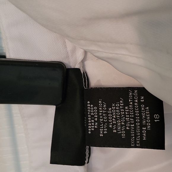 White Capri Length - Picture 3 of 6